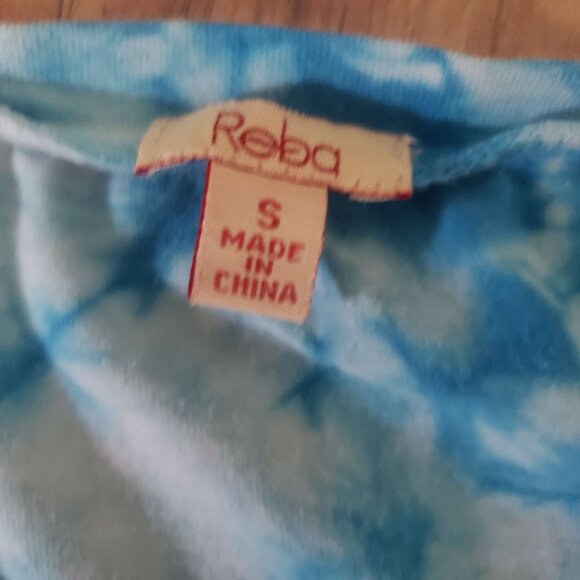 Reba Womens Blue Tie Dye Rhinestone Cross Shirt Size S Y2K Country Baddie Grunge - Picture 4 of 8